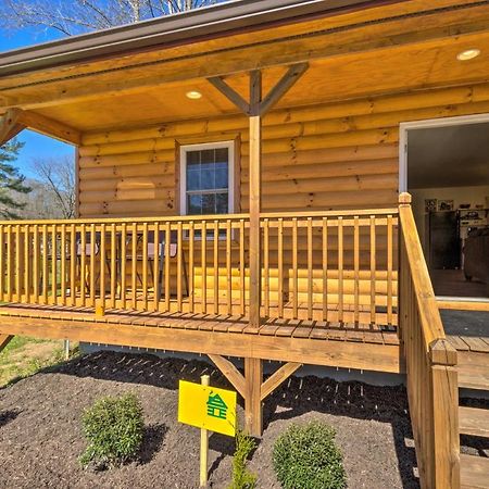 Cozy Bryson City Cabin 5 Miles To Downtown! Exterior photo