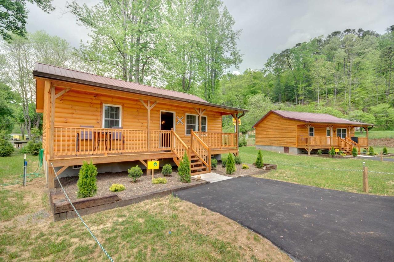 Cozy Bryson City Cabin 5 Miles To Downtown! Exterior photo